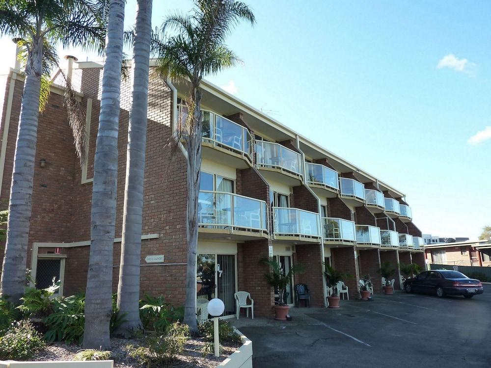 Sapphire Waters Motor Inn Merimbula Dış mekan fotoğraf