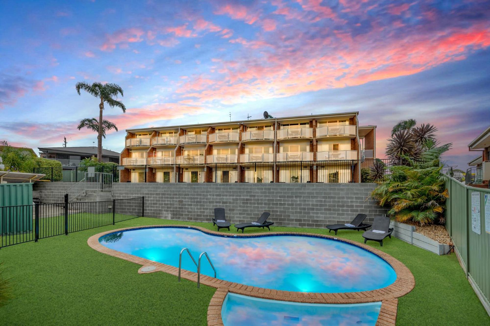 Sapphire Waters Motor Inn Merimbula Dış mekan fotoğraf