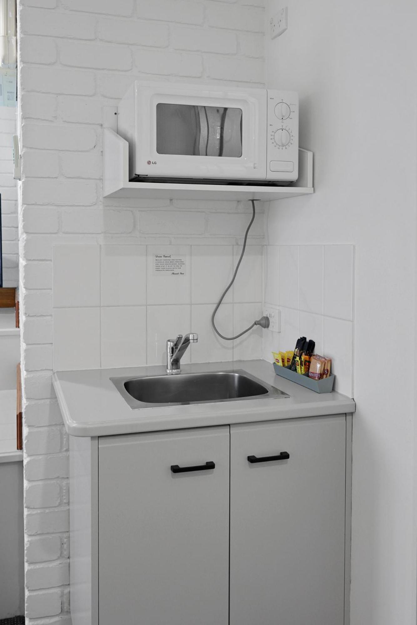 Sapphire Waters Motor Inn Merimbula Dış mekan fotoğraf