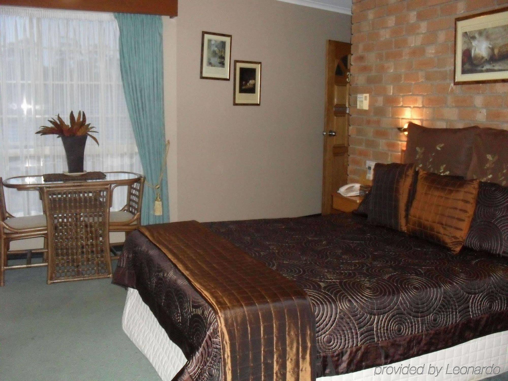Sapphire Waters Motor Inn Merimbula Oda fotoğraf