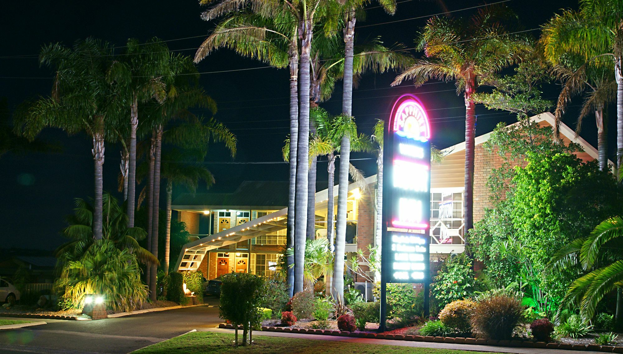 Sapphire Waters Motor Inn Merimbula Dış mekan fotoğraf